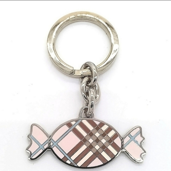 🔹️ Burberry🔹️ Nova Check Candy Keychain Key Fob Purse Charm-Authentic 🤍 - Picture 3 of 5
